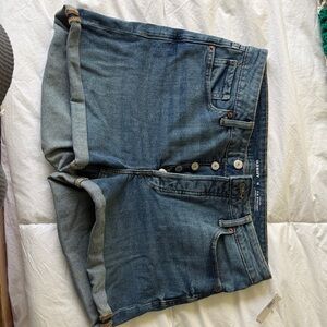 NWT Old Navy high Rise OG Straight Blue Jean Shorts